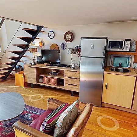 Spacious 3 Bed In The Heart Of 尼斯